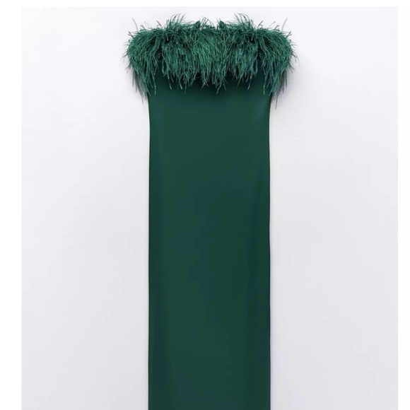 ZARA WOMAN MIDI STRAPLESS SATIN FEATHER DRESS BOTTLE
GREEN - Picture 1 of 7